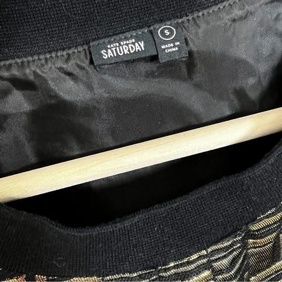 Saturday Kate Spade • Baroque Gold & Black Cap Sleeve Sweatshirt Top - Picture 4 of 7